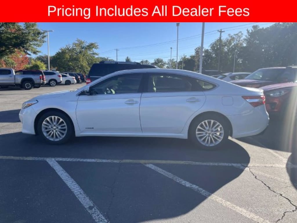 Used 2013 Toyota Avalon Hybrid XLE Premium Sedan