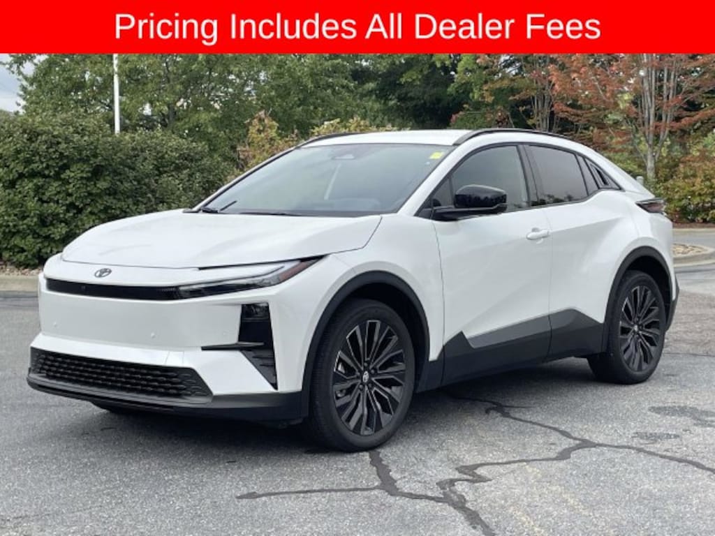 Used 2026 Toyota C-HR XSE SUV