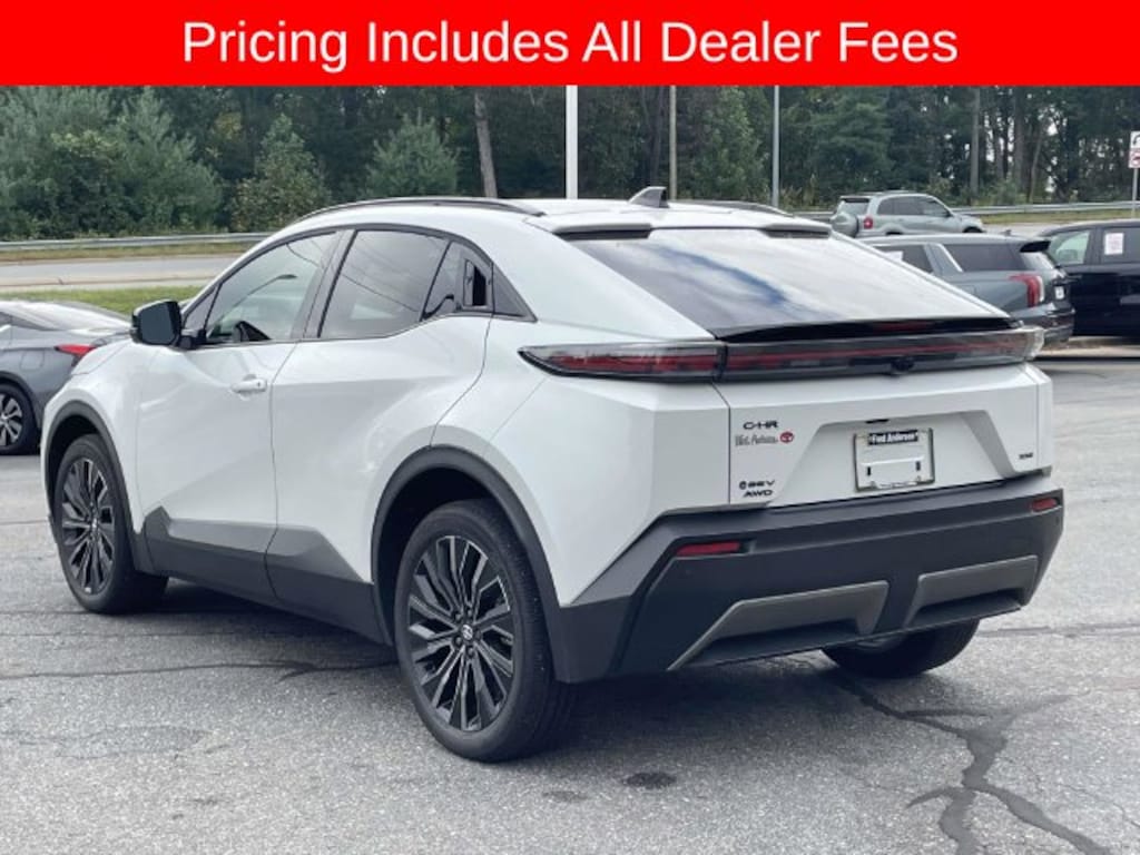 Used 2026 Toyota C-HR XSE SUV