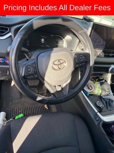 Used 2025 Toyota RAV4 Hybrid XLE SUV