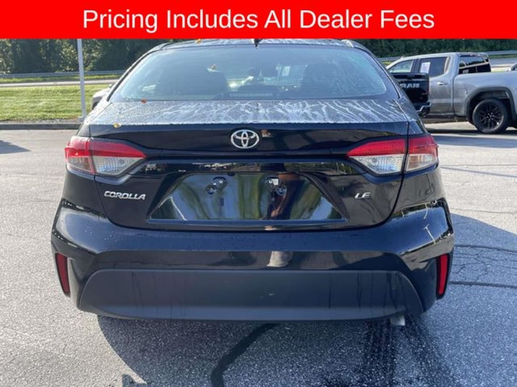 Used 2024 Toyota Corolla LE Sedan