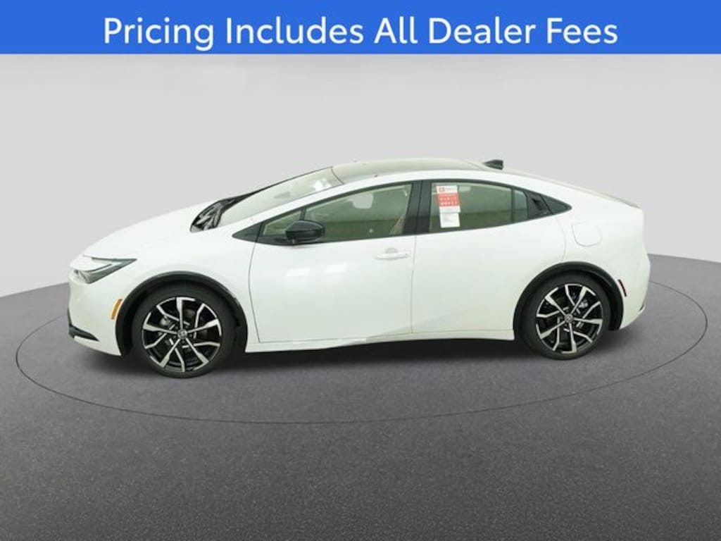 New 2026 Toyota Prius Plug-In Hybrid XSE Hatchback