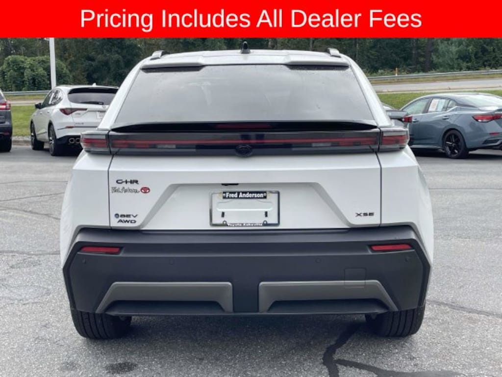 Used 2026 Toyota C-HR XSE SUV