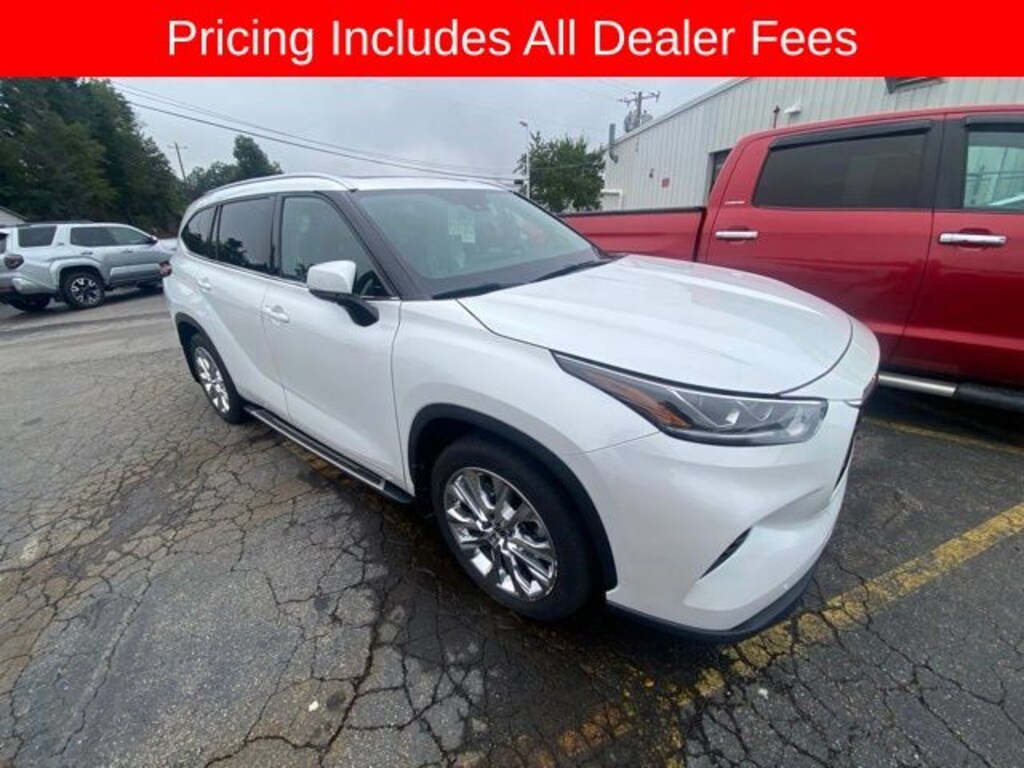 Used 2023 Toyota Highlander Limited SUV