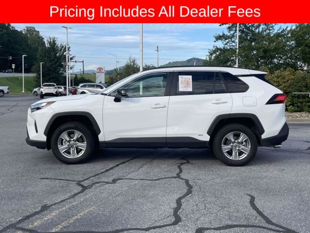 Used 2025 Toyota RAV4 Hybrid LE SUV