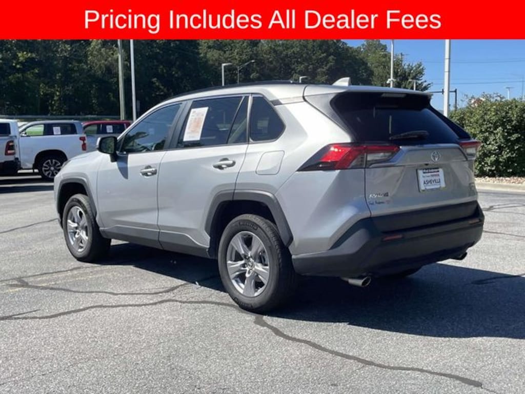 Used 2025 Toyota RAV4 XLE SUV