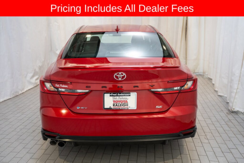 Used 2025 Toyota Camry SE Sedan