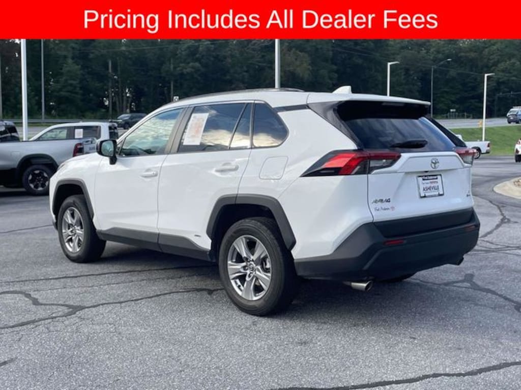 Used 2025 Toyota RAV4 Hybrid LE SUV