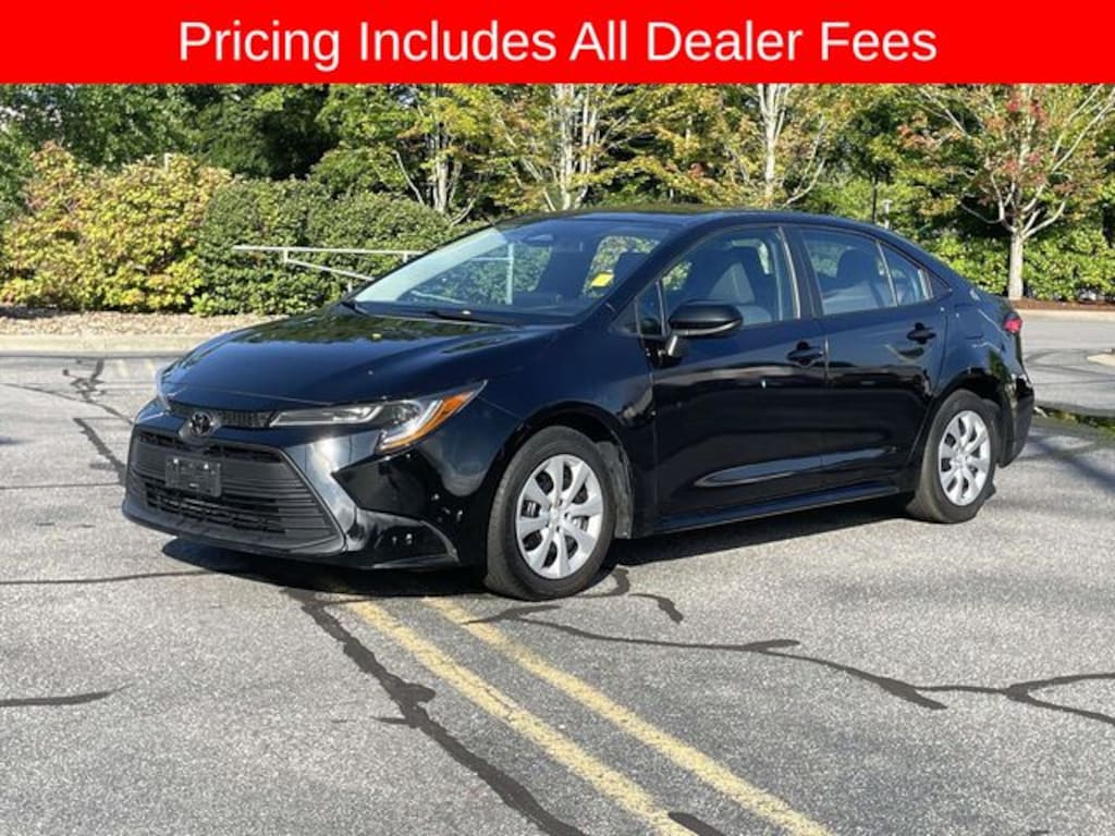 Used 2024 Toyota Corolla LE Sedan