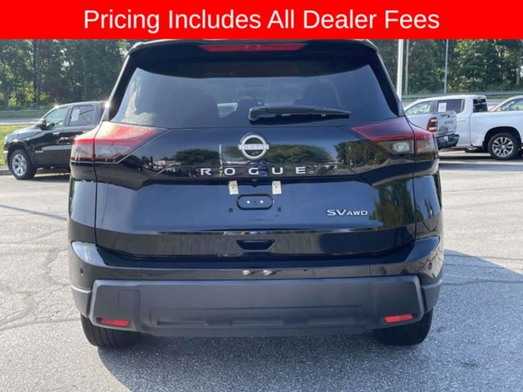 Used 2024 Nissan Rogue SV SUV