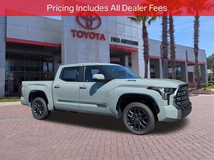 2025 Toyota Tundra i-FORCE MAX Platinum i-FORCE MAX Truck CrewMax SX106403