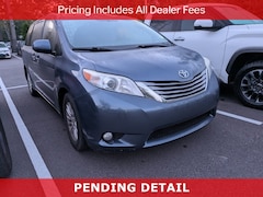 2016 Toyota Sienna XLE Minivan/Van