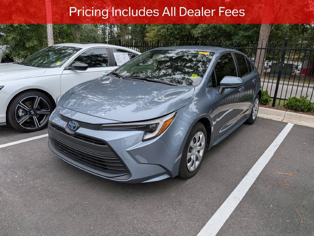 Used 2025 Toyota Corolla Hybrid LE Sedan