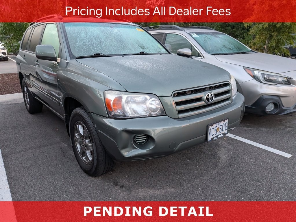 Used 2005 Toyota Highlander V6 SUV