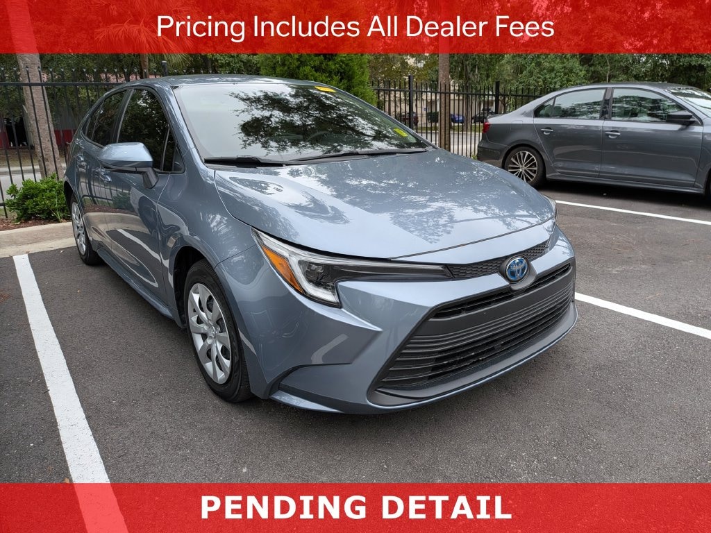 Used 2025 Toyota Corolla Hybrid LE Sedan