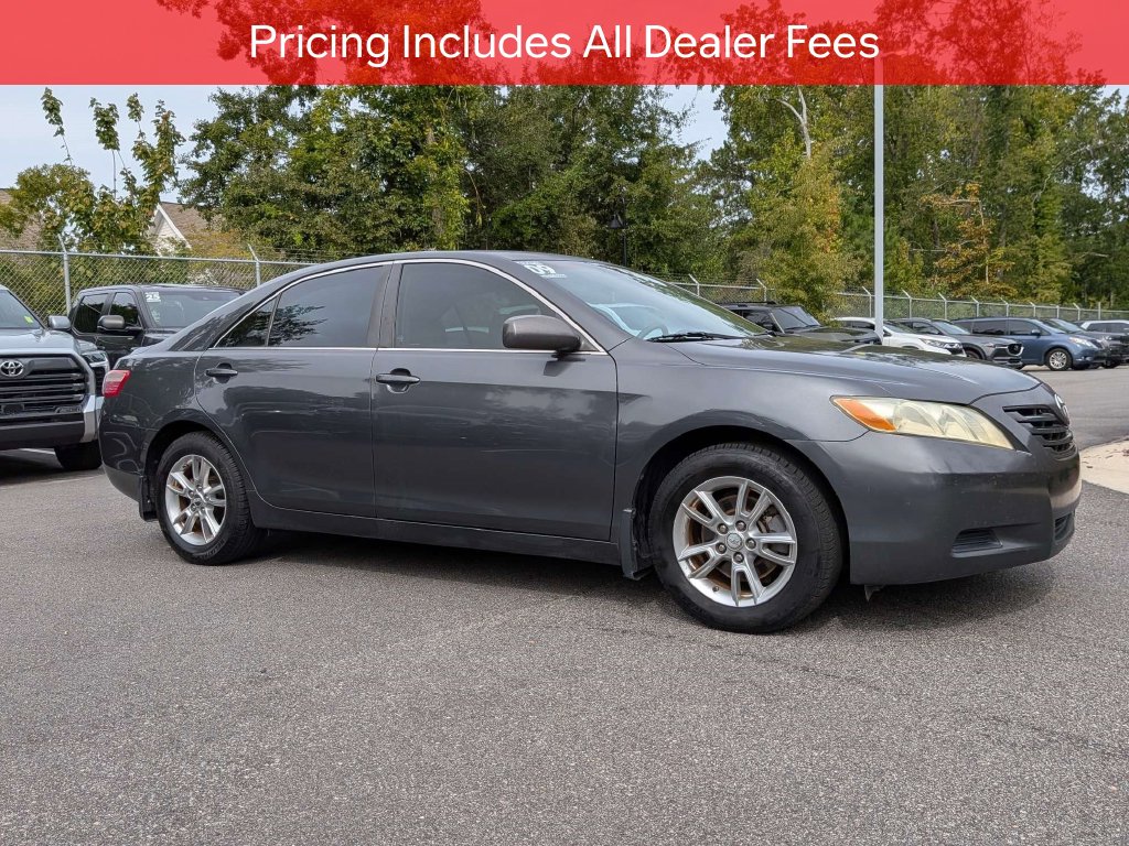 Used 2009 Toyota Camry LE Sedan
