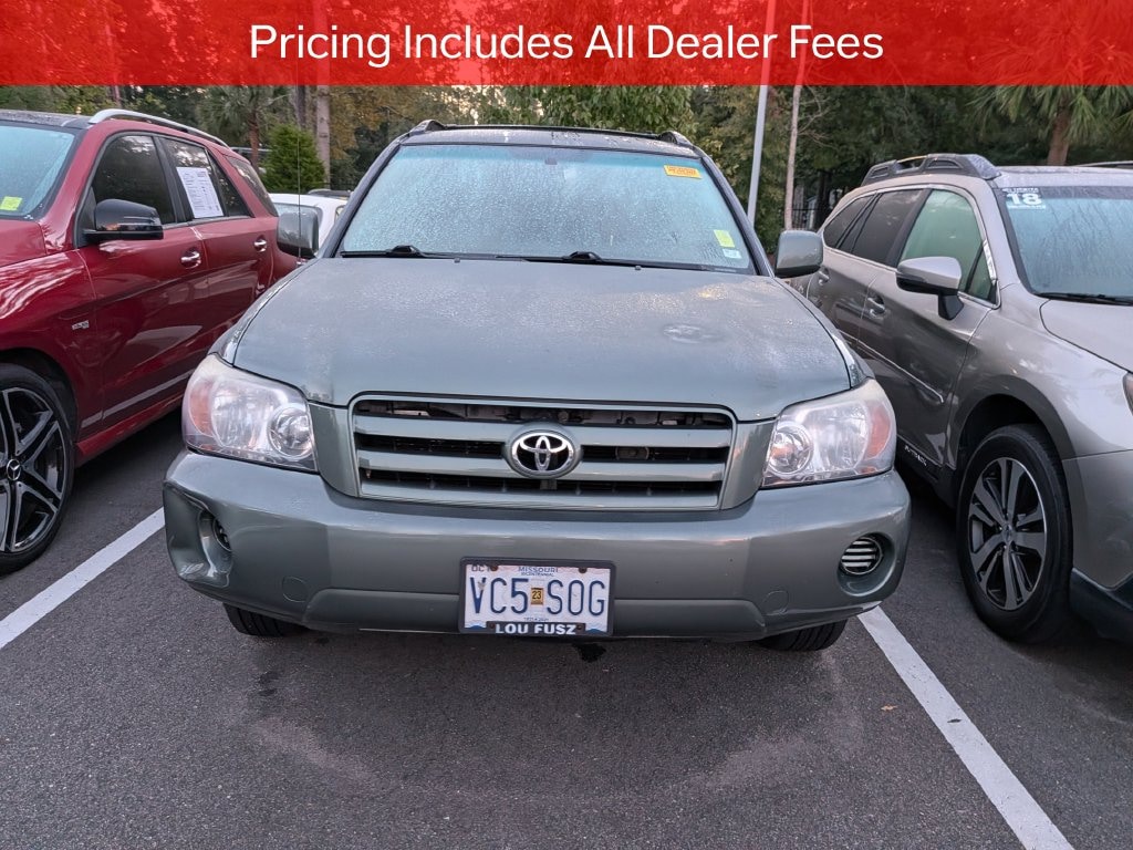 Used 2005 Toyota Highlander V6 SUV