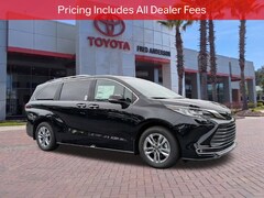 2026 Toyota Sienna Limited Van Passenger Van TS345935