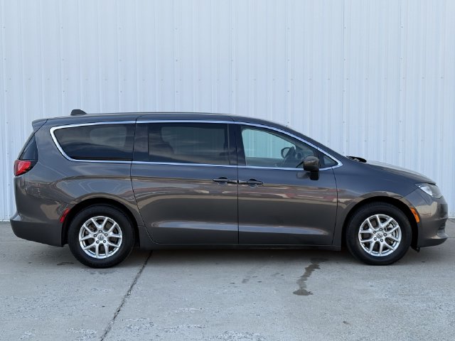 Used 2022 Chrysler Voyager LX Minivan/Van