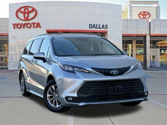 2025 Toyota Sienna