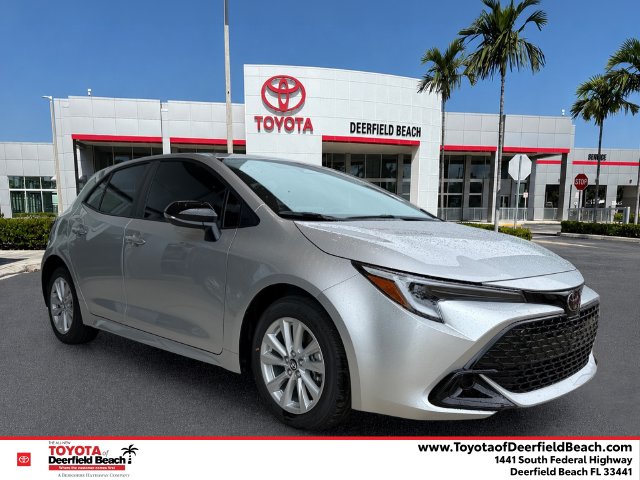 2027 Toyota Corolla Hatchback SE Hatchback