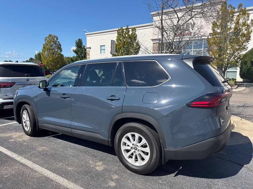 Used 2025 Toyota Grand Highlander XLE SUV