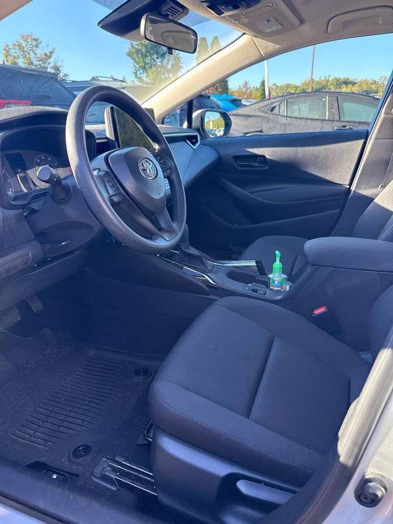 Certified 2025 Toyota Corolla LE Sedan