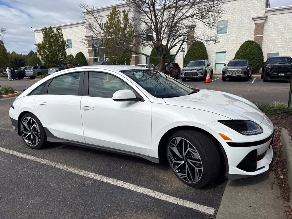 Used 2023 Hyundai IONIQ 6 SEL Sedan