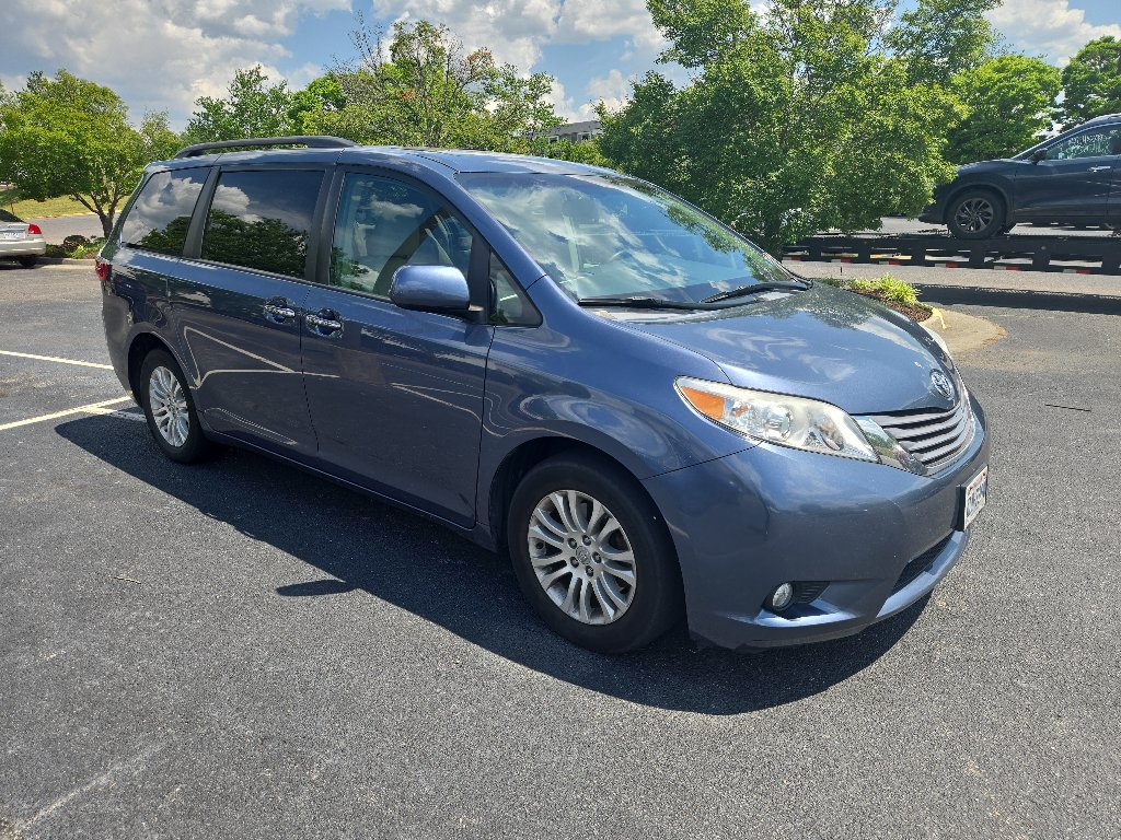 2017 Toyota Sienna