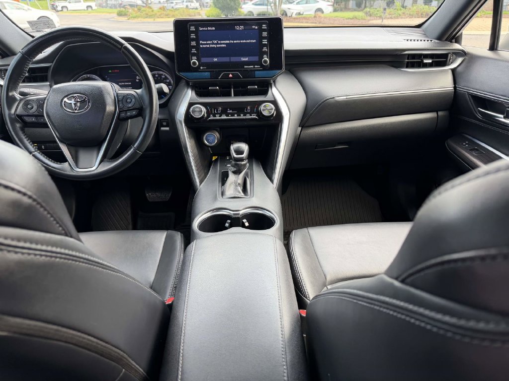 Used 2022 Toyota Venza XLE SUV