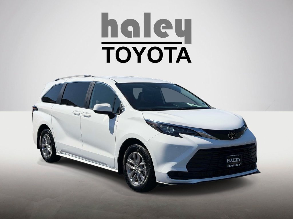 2026 Toyota Sienna LE