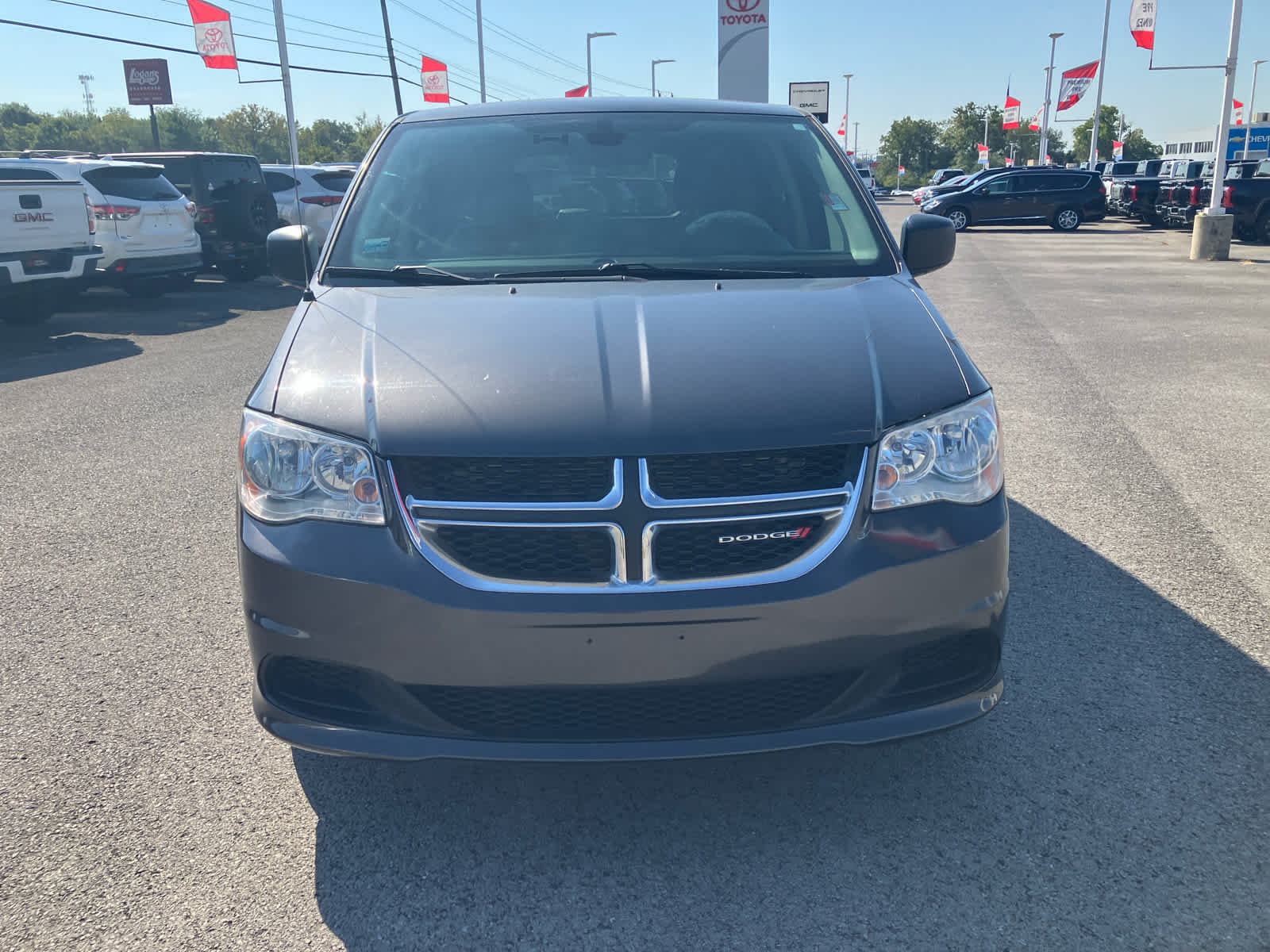 Used 2019 Dodge Grand Caravan SE with VIN 2C4RDGBG6KR704324 for sale in Hopkinsville, KY