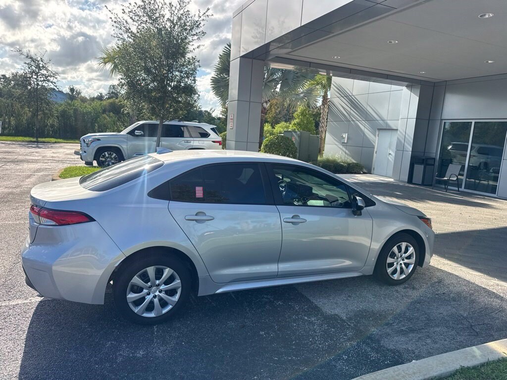 Certified 2024 Toyota Corolla LE Sedan