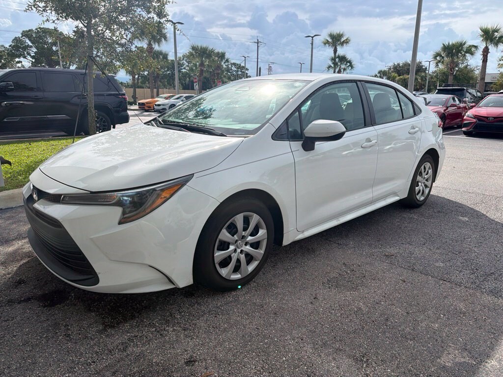 Certified 2024 Toyota Corolla LE Sedan