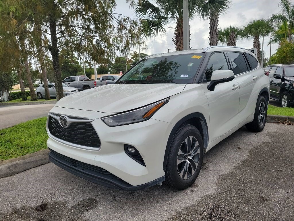 Certified 2021 Toyota Highlander XLE SUV