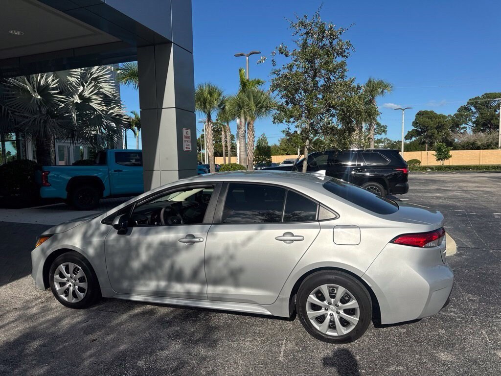 Certified 2024 Toyota Corolla LE Sedan