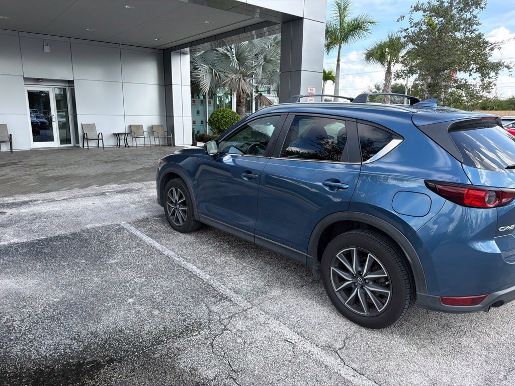Used 2018 Mazda Mazda CX-5 Touring SUV