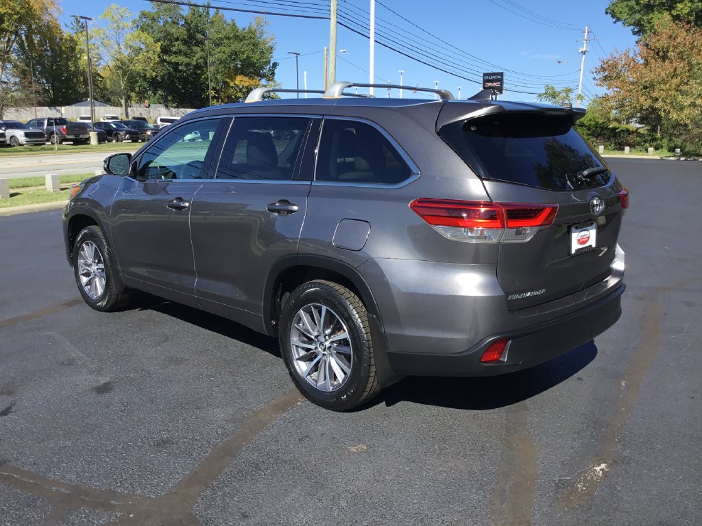 Used 2018 Toyota Highlander XLE SUV