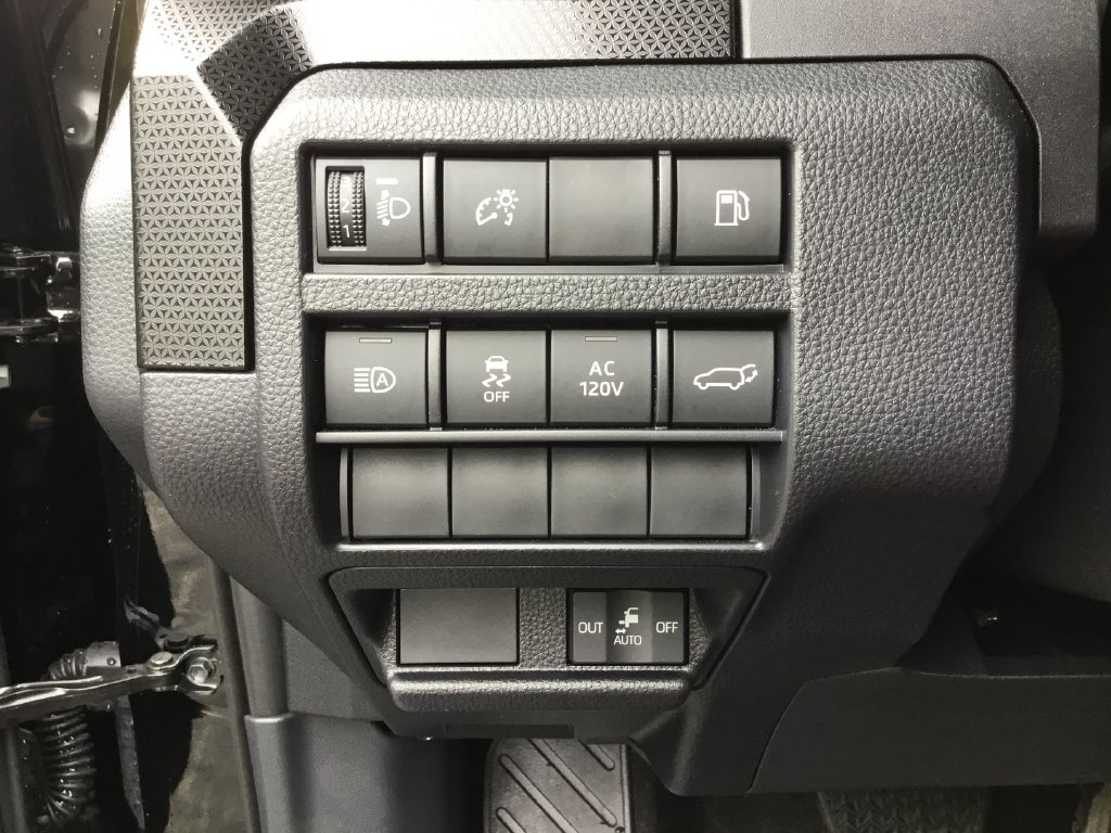 2025 Toyota 4Runner Limited - Photo 21