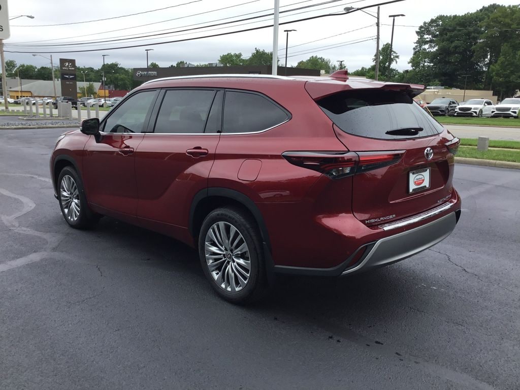 Certified 2026 Toyota Highlander Platinum SUV