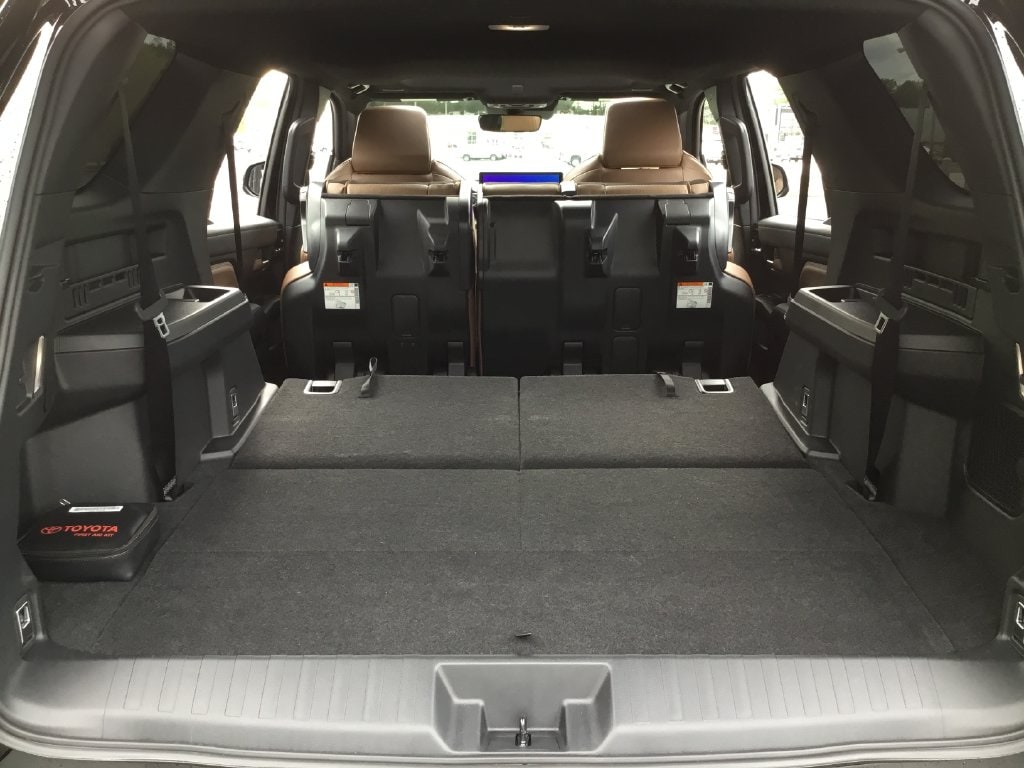 2025 Toyota 4Runner Limited - Photo 18