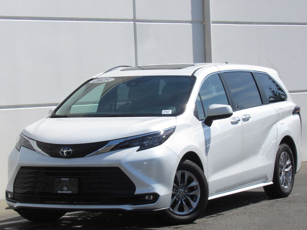 2025 Toyota Sienna