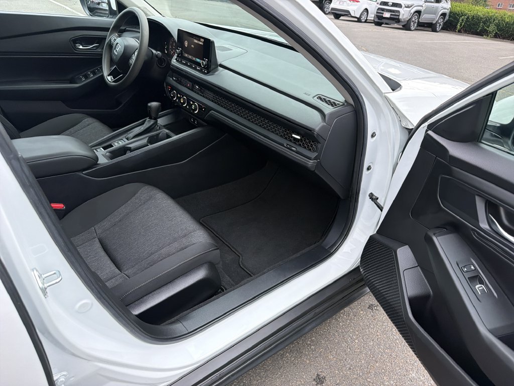 2023 Honda Accord EX - Photo 39