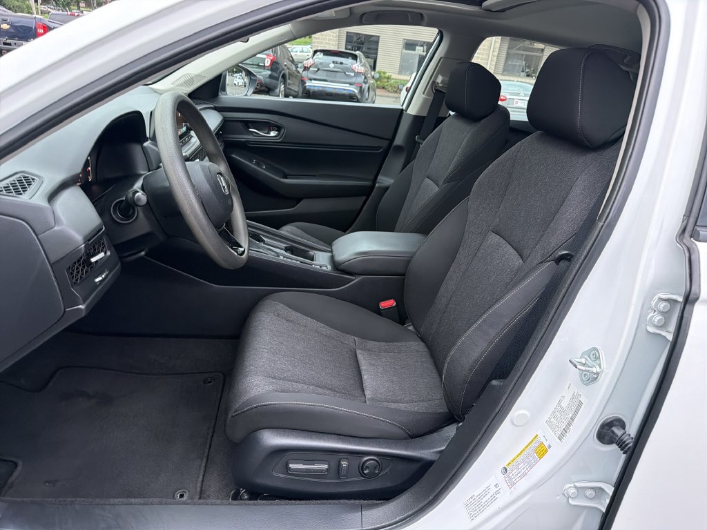 2023 Honda Accord EX - Photo 17