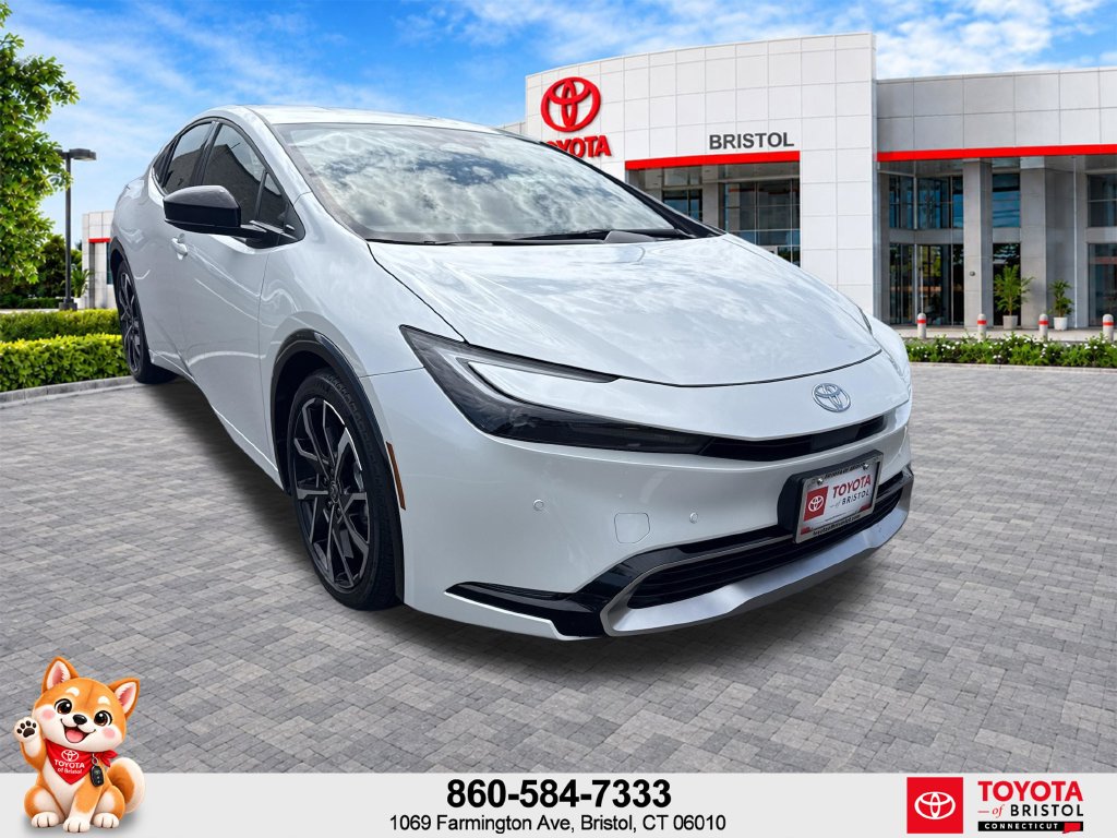 2025 Toyota Prius XSE