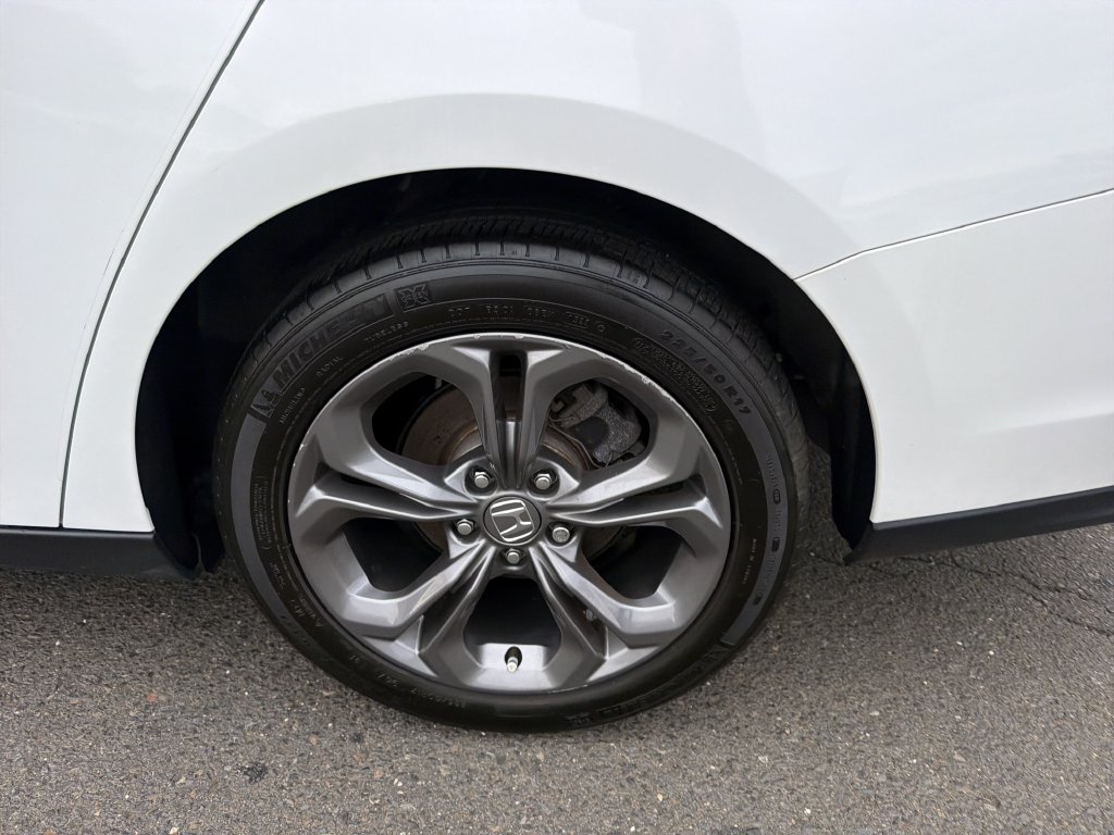2023 Honda Accord EX - Photo 11