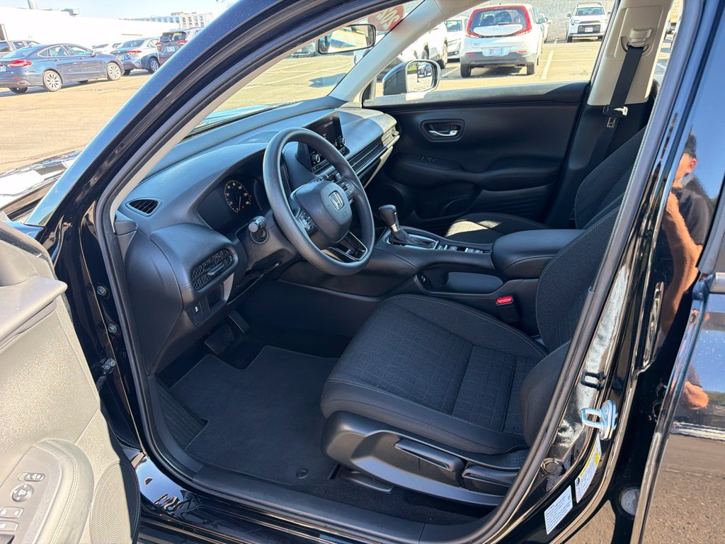 2023 Honda HR-V LX - Photo 15