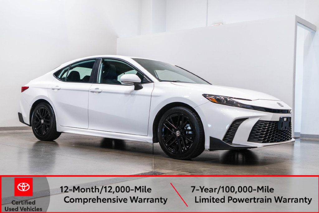 2026 Toyota Camry SE Sedan
