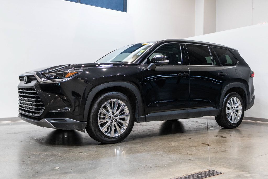 Used 2025 Toyota Grand Highlander Platinum SUV