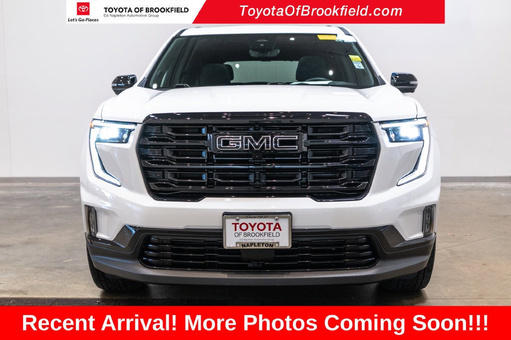 Used 2026 GMC Acadia Elevation SUV